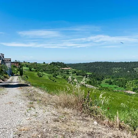 Casa Bellcel Con Encanto En Belltall Holiday home Passanant i Belltall